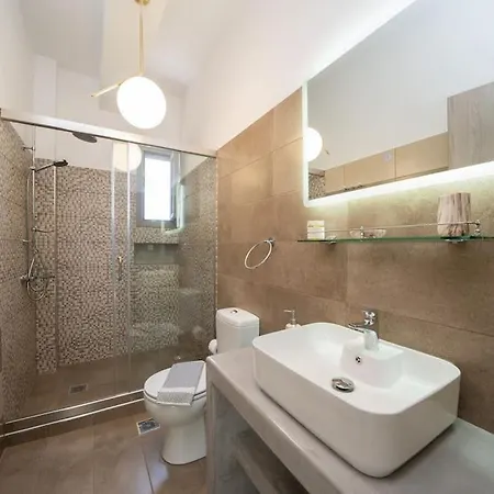 Luxury Majore Villa