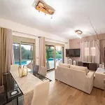 Luxury Majore *